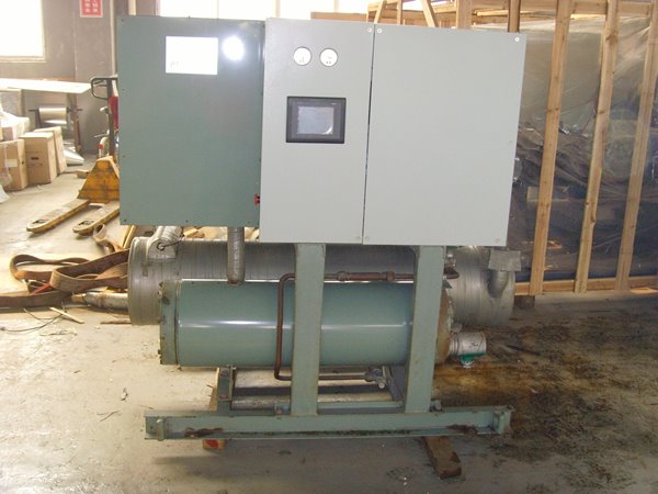 茶山镇酒店中央空调不停机清洗方法介绍